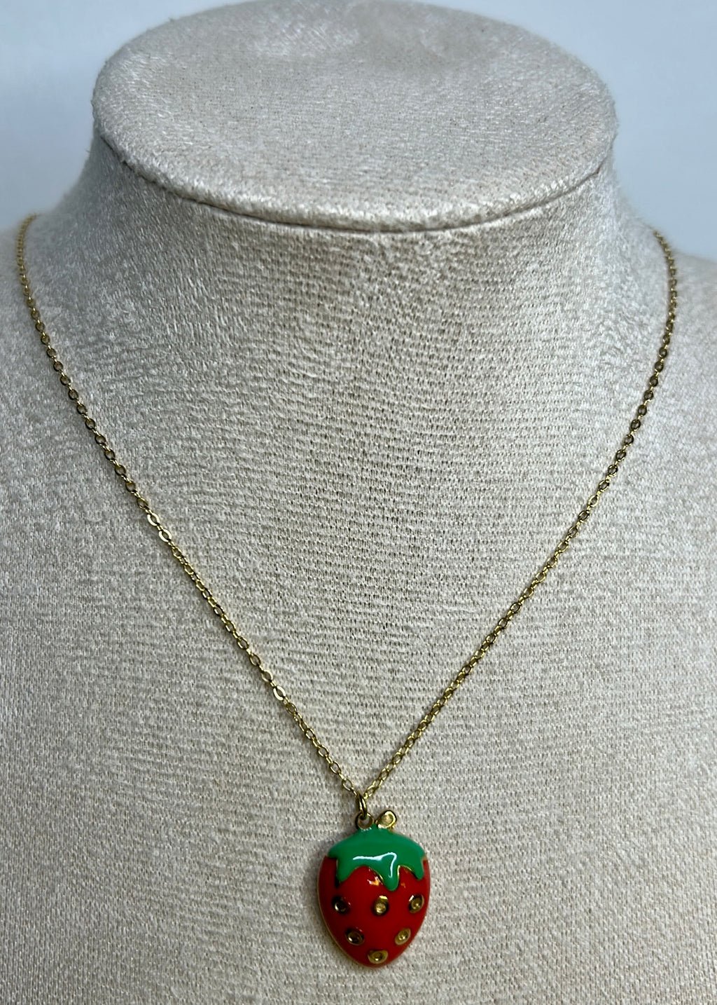 Collier Demi fraise