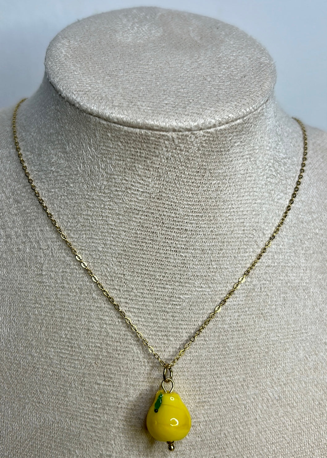 Collier Poire