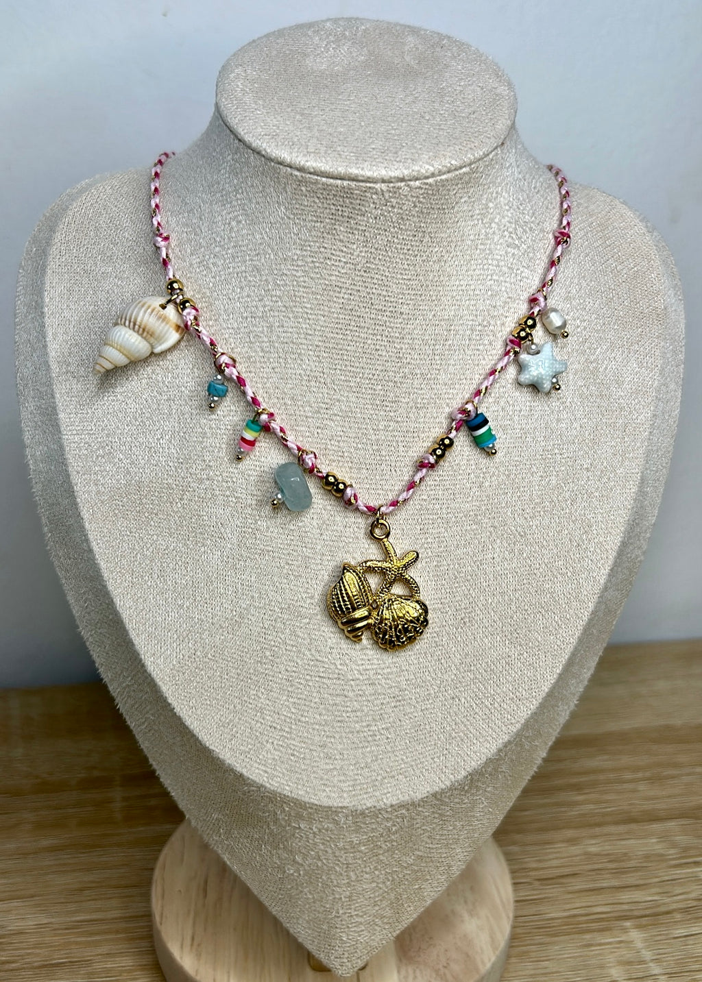 Collier Constance